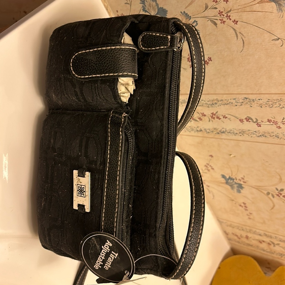 Crossbody purse